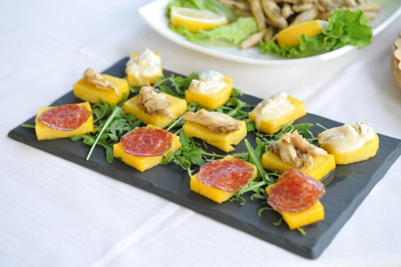 Hotel Ristorante Al Fiore 페스키에라델가르다 외부 사진